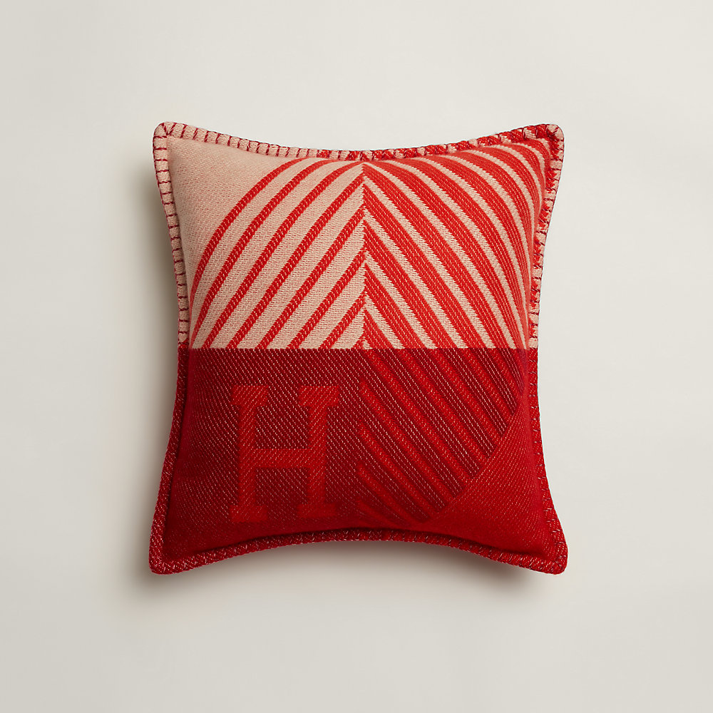 H Diagonale pillow | Hermès Canada